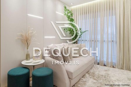 4_photo/94dce67e53.25c8250b4bd96189-ATLAS-b143727f-e8d7-4731-a051-c9f55dca7a2f.jpg de apartamento à venda com 2 quartos, 67m² em Bacacheri, Curitiba