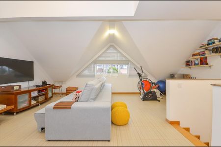 4_photo/94dce67efd.64be89600eea995d-ATLAS-2940663d-37ed-4cd3-9e67-aec6568529ce.jpg de casa à venda com 3 quartos, 183m² em Bacacheri, Curitiba