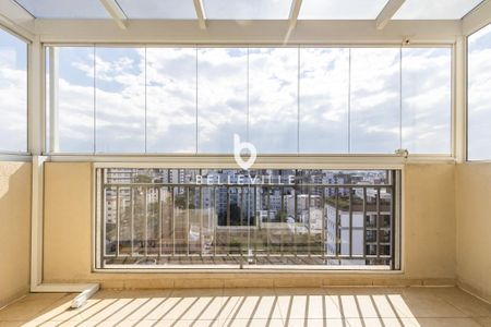 28_photo/94dce67f2f.7008ec44cbb62de5-ATLAS-0d6fe69e-ca41-4ea6-9f91-d96fb48f69cd.jpg de apartamento à venda com 3 quartos, 179m² em Bacacheri, Curitiba