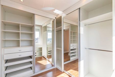 9_photo/94dce67f2f.ba1c0bc9cbfcae1e-ATLAS-262c9e90-b76c-4827-888b-52edfc3a5f2d.jpg de apartamento à venda com 3 quartos, 179m² em Bacacheri, Curitiba