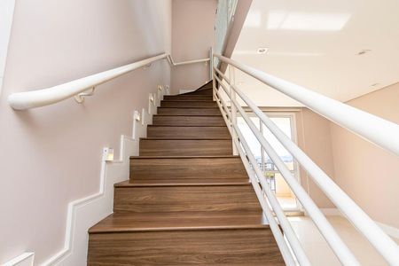 23_photo/94dce67f2f.ba1c0bc9cbfcae1e-ATLAS-e224baae-482f-4571-ab5f-976508de0bff.jpg de apartamento à venda com 3 quartos, 179m² em Bacacheri, Curitiba