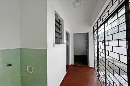 8_photo/94dce67f51.8cbbc6e43ead3576-ATLAS-e2a89645-1b5e-465d-9275-0ead124b572e.jpg de casa para alugar com 3 quartos, 140m² em Bacacheri, Curitiba