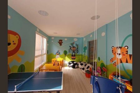 4_photo/94dce67f7d.fe96b63aec789ef1-ATLAS-51adfbf4-0738-4167-aef5-8cc0159e4ffe.jpg de apartamento à venda com 2 quartos, 70m² em Bacacheri, Curitiba