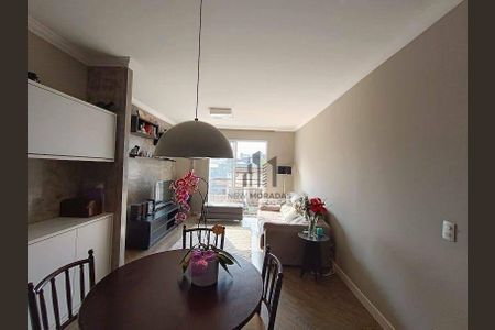 4_photo/94dce67f7d.fe96b63aec789ef1-ATLAS-58661807-ddc7-4bc6-80d4-d94319ccf5be.jpg de apartamento à venda com 2 quartos, 70m² em Bacacheri, Curitiba