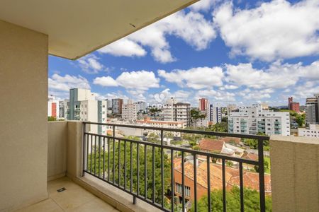 5_photo/94dce67f97.adbb37f92a381176-ATLAS-232cf8d8-e693-4671-9a95-b13bf976689d.jpg de apartamento à venda com 3 quartos, 179m² em Bacacheri, Curitiba