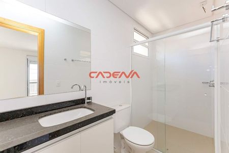 5_photo/94dce67fa3.2d0f88dd1dddff54-ATLAS-393aa799-3f8c-4883-8049-b0ffa875fd1e.jpg de casa à venda com 3 quartos, 116m² em Bacacheri, Curitiba