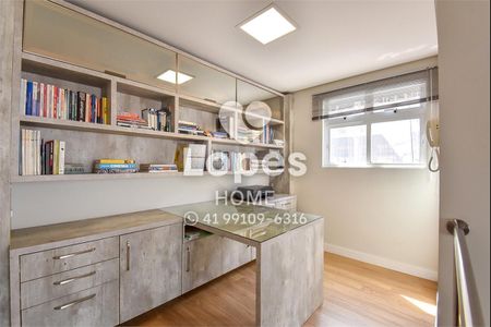 29_photo/94dce67faf.20b1407c08fdccdc-ATLAS-6ef2d33f-e931-4717-ba27-450a18f9665b.jpg de apartamento à venda com 2 quartos, 185m² em Bacacheri, Curitiba