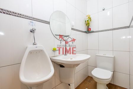 2_photo/94dce67fc5.a64889f4275538b8-ATLAS-5347b856-626a-435c-8934-ef60eefd20ea.jpg de casa à venda com 7 quartos, 349m² em Bacacheri, Curitiba