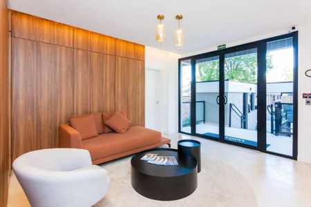 10_photo/94dce67fcd.6721d330cc8d7611-ATLAS-37f8079b-149f-48a5-ae1f-72337c5df891.jpg de apartamento à venda com 2 quartos, 95m² em Bacacheri, Curitiba