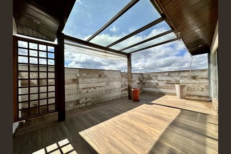 2_photo/94dce67fd5.c48b7c1e58d559fc-ATLAS-036d900e-7e4b-45fb-ae25-7cc11f69c16b.jpg de apartamento à venda com 3 quartos, 192m² em Bacacheri, Curitiba