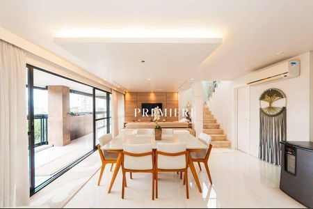 10_photo/94dce67fe7.e2439b9933225e61-ATLAS-3f931b71-6ced-440b-b3d7-b098e95e6b1c.jpg de apartamento para alugar com 3 quartos, 206m² em Bacacheri, Curitiba