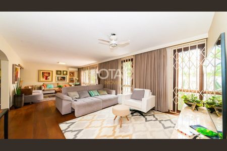 3_photo/94dce67fed.aaaaa2939d8ec39f-ATLAS-e35c5a4f-cfb9-4d53-a97d-bfffe1d0b7e0.jpg de casa para alugar com 3 quartos, 259m² em Bacacheri, Curitiba