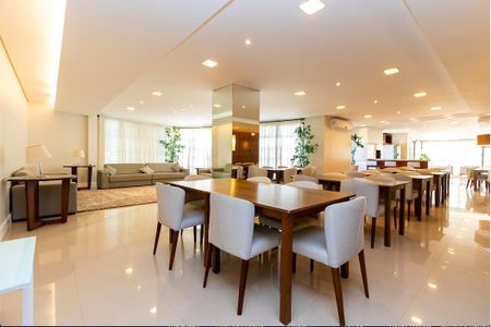 46_photo/94dce6802b.2bd6c31d73845aaa-ATLAS-38485866-c3d4-4d5f-95a8-d62b28580cf8.jpg de apartamento à venda com 3 quartos, 205m² em Bacacheri, Curitiba