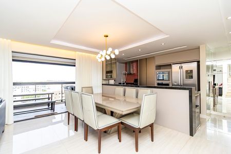 4_photo/94dce6802b.2bd6c31d73845aaa-ATLAS-c0771504-6ab5-435a-90fe-7721d00ddd74.jpg de apartamento à venda com 3 quartos, 205m² em Bacacheri, Curitiba