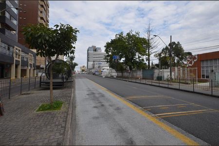 1_photo/94dce680eb.98b1ef18e9a6ae2b-ATLAS-a7f86ef3-f0d6-49dd-aa8d-3884c02bddcf.jpg de apartamento à venda com 3 quartos, 102m² em Bacacheri, Curitiba