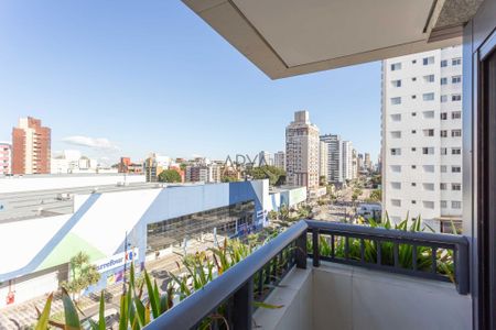 10_photo/94dce68187.b036bffc961a563d-ATLAS-b5a046fe-9e04-4c1d-86a4-74659cc976f5.jpg de apartamento à venda com 2 quartos, 92m² em Cabral, Curitiba