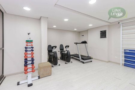 44_photo/94dce681bb.177f86d15b237be4-ATLAS-b33a513b-302c-44d3-b8c7-ca1c6677f3af.jpg de apartamento à venda com 1 quarto, 29m² em Bacacheri, Curitiba