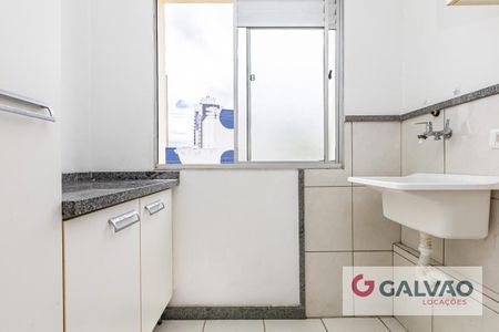 3_photo/94dce681e3.cd92c40122e3601d-ATLAS-1158f90f-b9a6-421a-9eab-4f5f583ba7e2.jpg de apartamento para alugar com 3 quartos, 64m² em Cabral, Curitiba