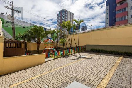 32_photo/94dce681e3.daffc0322b76c05a-ATLAS-73eb4c1a-9d56-438c-a304-5f1ffe25f625.jpg de apartamento à venda com 3 quartos, 65m² em Cabral, Curitiba