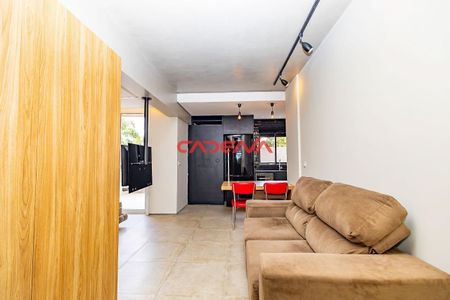 4_photo/94dce68205.0dfaa61ebf1f4f2c-ATLAS-2099fe7c-6aa1-4bb3-a591-664a28757c57.jpg de apartamento à venda com 1 quarto, 42m² em Cabral, Curitiba