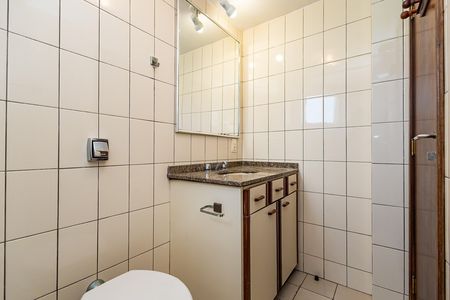 7_photo/94dce68223.4f7e82ff3a172009-ATLAS-2a1f96d2-133b-49b6-aa92-9fe977f35cbc.jpg de apartamento à venda com 3 quartos, 76m² em Cabral, Curitiba