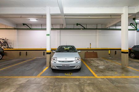 10_photo/94dce68223.4f7e82ff3a172009-ATLAS-367a9ec9-cc01-4b92-ac96-813becec80fd.jpg de apartamento à venda com 3 quartos, 76m² em Cabral, Curitiba