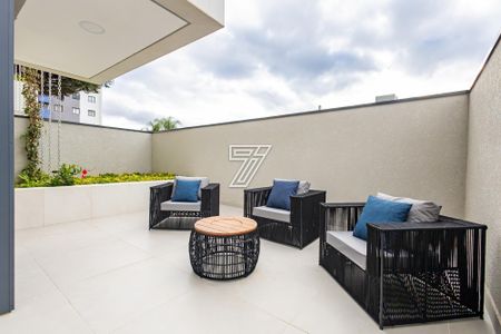 22_photo/94dce68229.8a31aec930109c5d-ATLAS-6ce7a1c8-af5e-4337-9e41-47f596d75f59.jpg de apartamento à venda com 2 quartos, 87m² em Cabral, Curitiba