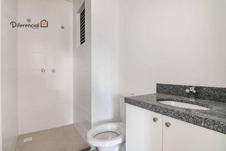 7_photo/94dce68315.1c704d5e1f832e44-ATLAS-1ddbc49c-8c5a-45c8-b4aa-ea8405f1a5c2.jpg de apartamento à venda com 2 quartos, 60m² em Cabral, Curitiba