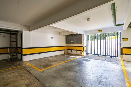 23_photo/94dce6833b.a15f321e408d66f6-ATLAS-12914715-e8ca-4dc6-8467-8e105e7c35a3.jpg de apartamento à venda com 3 quartos, 126m² em Cabral, Curitiba