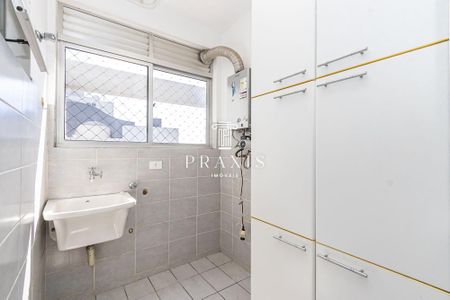 49_photo/94dce68345.123ba2b62dc259b3-ATLAS-6d818a4b-e998-4db8-b9a8-3eebe4b743d6.jpg de apartamento para alugar com 3 quartos, 65m² em Cabral, Curitiba