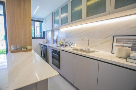 5_photo/94dce6834d.0e3c9b92a4376354-ATLAS-2d3254ce-b1ba-47d3-b866-8bd0adf4b7c9.jpg de apartamento à venda com 2 quartos, 74m² em Cabral, Curitiba