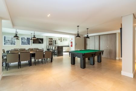 14_photo/94dce68363.fd4e69175d3a2864-ATLAS-bcd4d0ee-3e06-4f98-9448-2ec3f2e1d2c5.jpg de apartamento à venda com 3 quartos, 216m² em Cabral, Curitiba