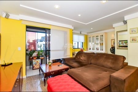 4_photo/94dce6836f.c9917a4dc87c104c-ATLAS-1d2ca1c8-0893-4ab0-b8f8-530f7dd65e2b.jpg de apartamento à venda com 3 quartos, 85m² em Cabral, Curitiba