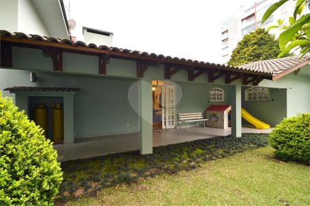 4_photo/94dce6838b.24e6b57cd7a10412-ATLAS-2bb730f4-5ff4-40db-88e1-b79ae2d67114.jpg de casa à venda com 4 quartos, 321m² em Boa Vista, Curitiba