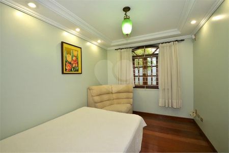 7_photo/94dce6838b.24e6b57cd7a10412-ATLAS-856438e7-5eab-4090-a9a5-f6d751bd5ee4.jpg de casa à venda com 4 quartos, 321m² em Boa Vista, Curitiba