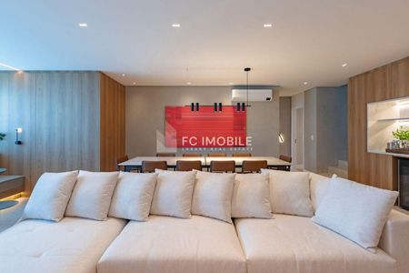 12_photo/94dce683a7.307611fa4065a5b8-ATLAS-3841833b-d637-485b-a4f2-c502e17dd93d.jpg de apartamento à venda com 3 quartos, 217m² em Cabral, Curitiba