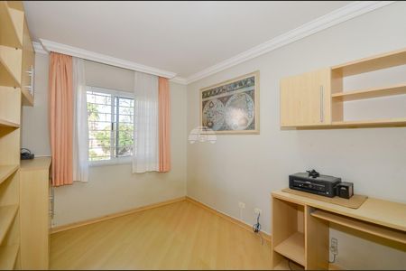 5_photo/94dce683b7.99861d19f0cf5f32-ATLAS-b105ff4e-f362-4b25-92b2-afb57a8753d6.jpg de casa à venda com 3 quartos, 192m² em Cabral, Curitiba
