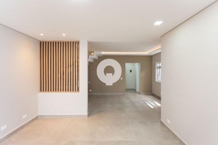 2_photo/94dce683b9.9f73e101bd22bb98-ATLAS-15181701-31cd-4bab-a950-46fcdf5acaa6.jpg de casa à venda com 3 quartos, 210m² em Cabral, Curitiba