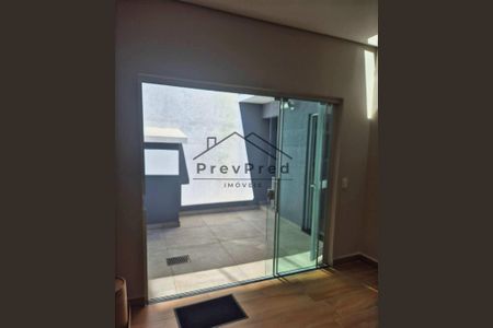 14_photo/94dce683c7.1b63f53534f84232-ATLAS-1a3ad599-93a6-4a9d-aa97-e12576ebfa65.jpg de casa à venda com 3 quartos, 181m² em Cabral, Curitiba