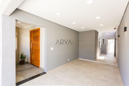 2_photo/94dce683c7.e0fab4a54f4f6967-ATLAS-dff809a8-a2a5-4db6-9f16-bf13c4ace03c.jpg de casa à venda com 3 quartos, 210m² em Cabral, Curitiba