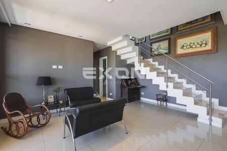 4_photo/94dce683c9.588d4a7fb74764b6-ATLAS-1eeb9378-36e1-4890-82ea-9ea3d9cc1b2e.jpg de apartamento à venda com 3 quartos, 242m² em Cabral, Curitiba