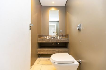 3_photo/94dce683d1.a1d48978715eb3ca-ATLAS-11efb213-1e50-4bce-8aa8-0ae4295e30ef.jpg de casa à venda com 6 quartos, 400m² em Cabral, Curitiba