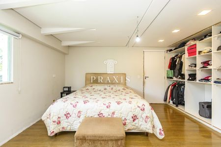 9_photo/94dce683d1.a1d48978715eb3ca-ATLAS-2b3d7a88-23cc-4779-b7fe-39700ab36033.jpg de casa à venda com 6 quartos, 400m² em Cabral, Curitiba