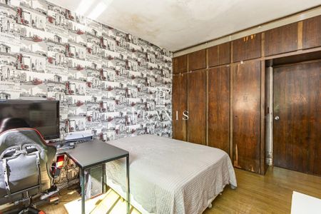 14_photo/94dce683d1.a1d48978715eb3ca-ATLAS-4833fc4c-364b-41cd-a96b-a4e84de9507b.jpg de casa à venda com 6 quartos, 400m² em Cabral, Curitiba