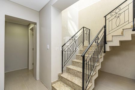 42_photo/94dce683d1.a1d48978715eb3ca-ATLAS-b2942deb-2f5a-40ea-b3eb-e8c7ce78690a.jpg de casa à venda com 6 quartos, 400m² em Cabral, Curitiba