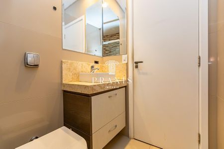 19_photo/94dce683d1.a1d48978715eb3ca-ATLAS-d6e34fa4-28fd-493b-9f54-b3a397fa13fd.jpg de casa à venda com 6 quartos, 400m² em Cabral, Curitiba