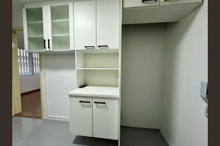 5_photo/94dce683d1.fab5140380c55e5f-ATLAS-597e95cc-e15e-4d74-9365-fb347c86e7a5.jpg de apartamento para alugar com 2 quartos, 62m² em Cabral, Curitiba