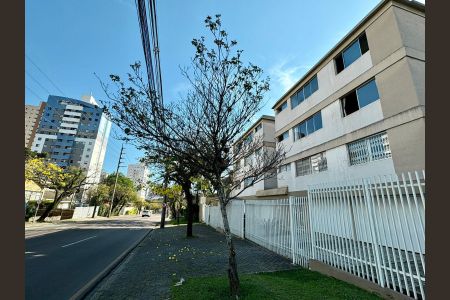 5_photo/94dce683d1.fab5140380c55e5f-ATLAS-a1e073a3-4499-4d8d-a575-e9b6becd8275.jpg de apartamento à venda com 2 quartos, 62m² em Cabral, Curitiba