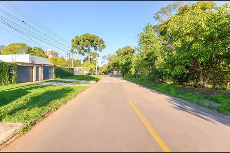 11_photo/94dce683f3.e23d7326dfa8d488-ATLAS-40755556-21df-4391-8048-cee31c3a937e.jpg de casa à venda com 5 quartos, 213m² em Boa Vista, Curitiba