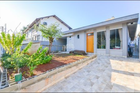 10_photo/94dce683f3.e23d7326dfa8d488-ATLAS-8a6784aa-fdaf-4520-a07f-3cab1c675452.jpg de casa à venda com 5 quartos, 213m² em Boa Vista, Curitiba